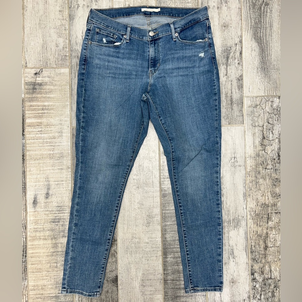 Levi’s Curvy Skinny 32